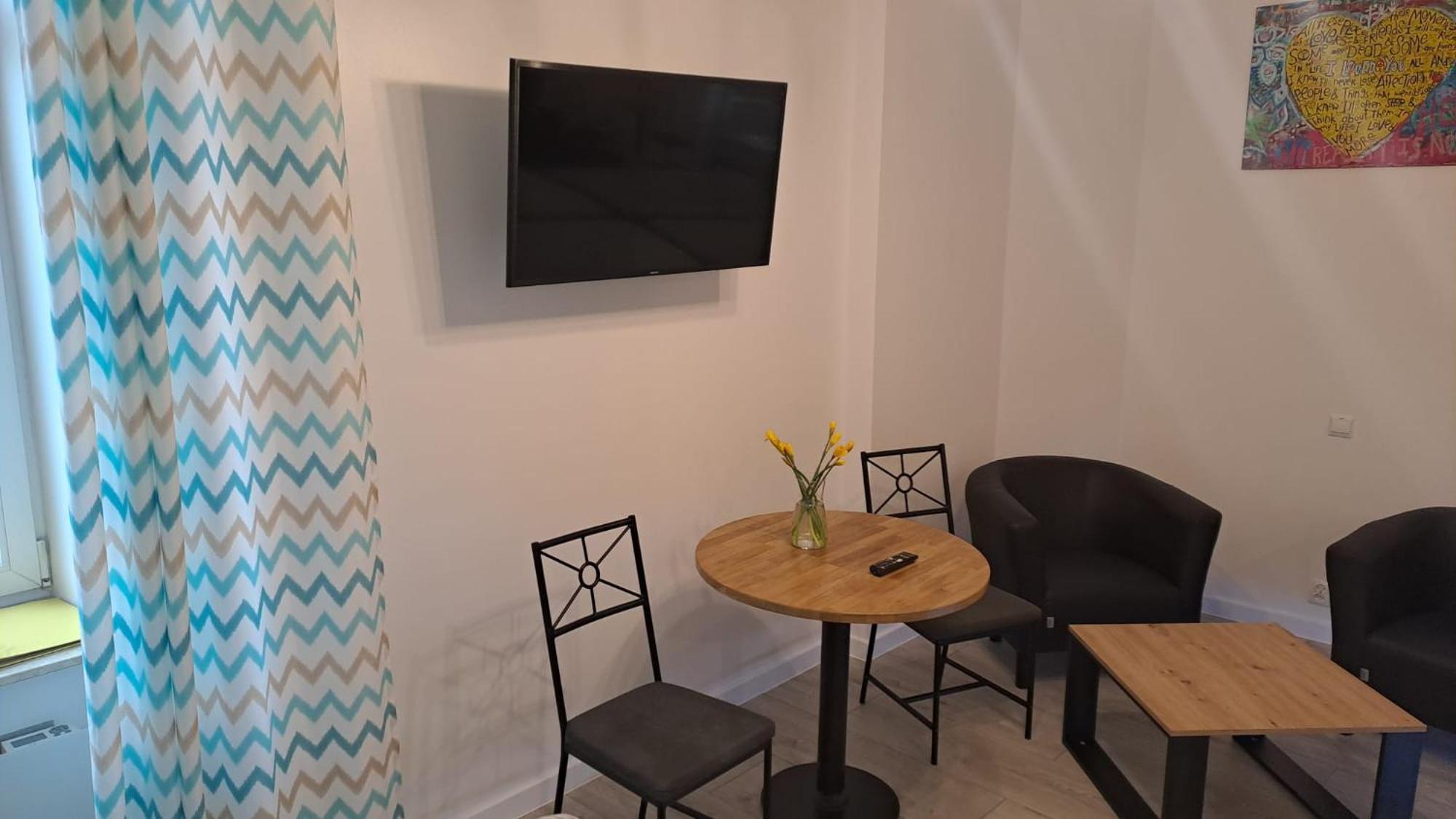Apartamenty Centrum Z Wanna Dwuosobowa Piotrków Trybunalski Exterior foto