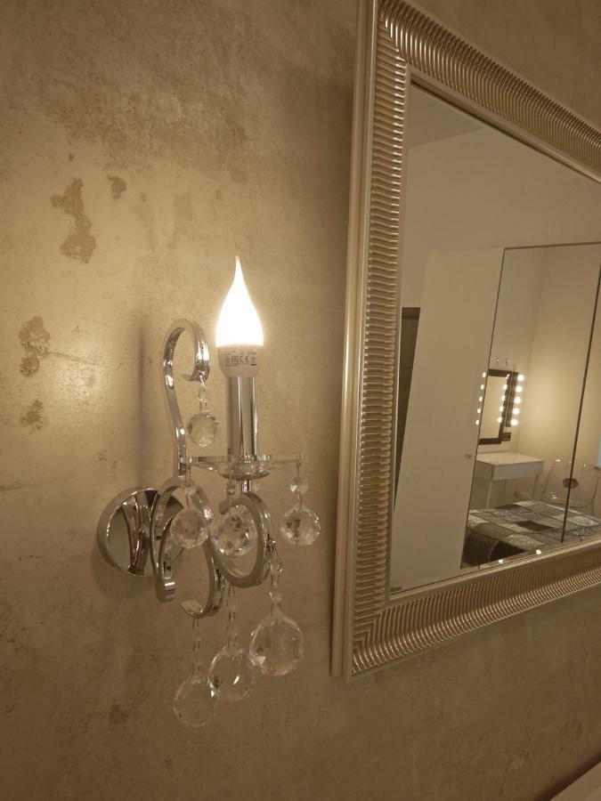 Apartamenty Centrum Z Wanna Dwuosobowa Piotrków Trybunalski Exterior foto