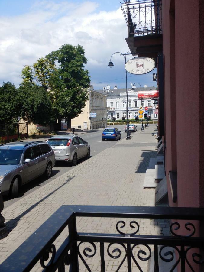Apartamenty Centrum Z Wanna Dwuosobowa Piotrków Trybunalski Exterior foto