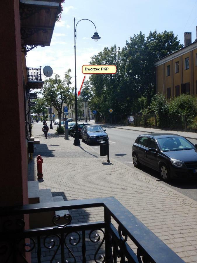 Apartamenty Centrum Z Wanna Dwuosobowa Piotrków Trybunalski Exterior foto